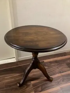 サイドテーブル