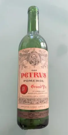 2026年最新】ペトリュス 空瓶の人気アイテム - メルカリ