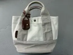 Item thumbnail for item a4c0b3b0-9d72-4825-80d3-f9681216b209