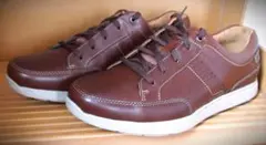 新品★Clarks（クラークス）ビジネス＆カジュアル★ＴＡＮレザー★２６ｃｍのサムネイル