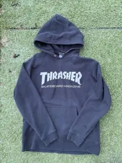 THRASHER 黒 フード付きパーカー L
