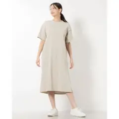 レディース 半袖Tシャツ UAヘビーウェイト ショートスリーブ ドレス