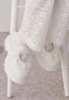 merry jennyスニーカー 厚底 frill strap sneakersのサムネイル