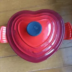 ル・クルーゼ　ココットダムール　チェリーレッドのサムネイル