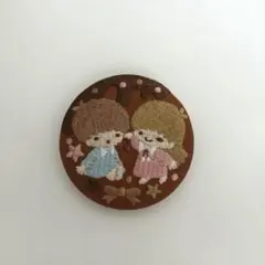 サンリオ リトルツインスターズ 刺繍缶バッジのサムネイル