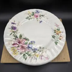 2025年最新】ロイヤルドルトン 皿の人気アイテム - メルカリ