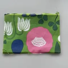 marimekko マリメッコ　はぎれ
