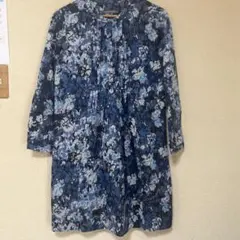 LAURA ASHLEY ローラアシュレイ長袖 膝丈ワンピース　チュニック　花柄のサムネイル