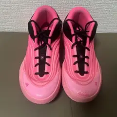 adidas DAME10 バスケットボールシューズのサムネイル