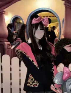 ディズニ ミニー ピンク リボン ヒョウ柄 カチューシャ