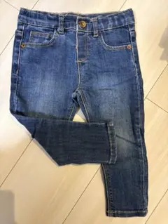 Item thumbnail for item dc821c04-56c3-4bd7-8d59-83d1e392eb2d