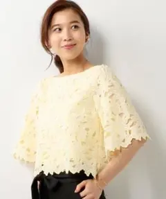 レースブラウス　花柄　UNITED ARROWS ユナイテッドアローズのサムネイル