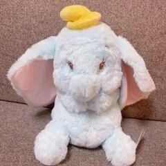 ディズニーストア　ダンボ ぬいぐるみ タグ付き