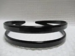 プラスチック製カチューシャ　ブラック系
