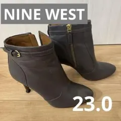 nine west グレー レザー ブーティのサムネイル
