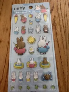 韓国限定　ミッフィー ボンボンドロップシール