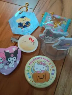 サンリオ　キーホルダー　ポムポムプリン　ハローキティ　前髪クリップ　缶バッジ