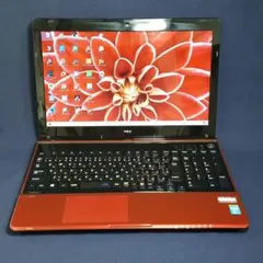 薄型赤色/NEC/LAVIE/Windows11/メモリ8GB/SSD256GBのサムネイル