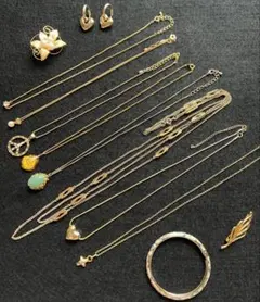 ゴールドカラー アクセサリー まとめ売り ネックレス ブローチ - メルカリ