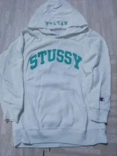 stussyステューシーchampionチャンピオン白ホワイトパーカー 130