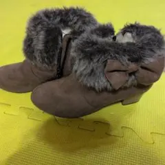 ファー付きブラウンスエードブーツ 21.5cm