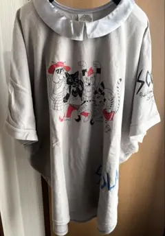 ScoLar 猫柄 半袖 ゆったりTシャツ 襟付き グレーのサムネイル
