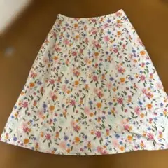 LAURA ASHLEY フラワープリント フレアスカート 11