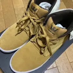 Item thumbnail for item a76ecc2c-54e3-4d09-9e78-f0443b1d7a49