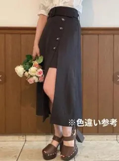 トルテTORTE　サスペンダー付きスリットスカート　2way　サス付きスカートのサムネイル