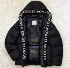 MONCLER モンクレール MONTCLA モンクラー ダウンジャケット