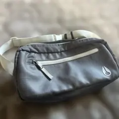 NIXON FOUNTAIN SLING PACK ニクソン