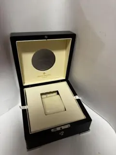 PATEK PHILIPPE 時計ケースのみ　木製 茶のサムネイル