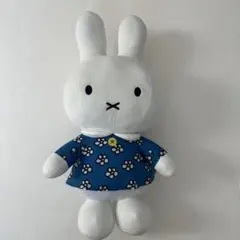ミッフィー ぬいぐるみ 花柄シャツのサムネイル
