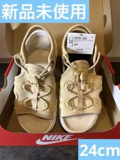 【新品未使用】NIKE エアマックスココ　24 タグ付き