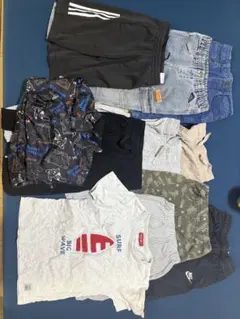 男の子服まとめ売り　Nikeスポーツショートパンツ 130cm 黒　など