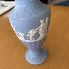 WEDGWOOD ジャスパー 花瓶 ペールブルーのサムネイル