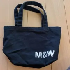 Item thumbnail for item 827cb112-a1a8-4c55-a2ed-c0abc5a8d2fa