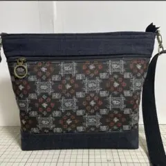 Item thumbnail for item 40b5bd55-9045-4fd6-9a3a-d50fa2f1fa9d