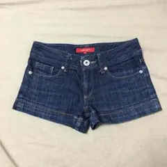 tommy girl のショートパンツ