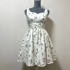 タグ付き　アンクルージュ　ディズニー　マリーちゃん　コラボ　ワンピース　可愛い