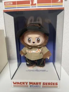 店員ラブブ　POP MART LABUBU WACKY MART SERIES