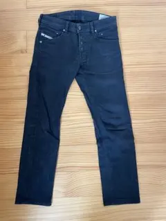 DIESEL BELTHER W28 L32 ブラックデニム