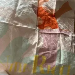 ニナリッチ　スカーフ