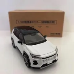 新型RAV4 GR ミニカー カラーサンプル プラチナホワイトパール【非売品