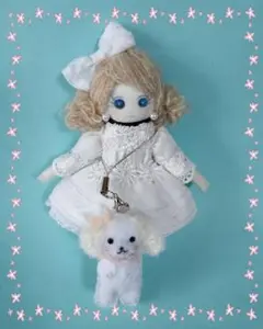ドールチャーム　バッグチャーム　ハンドメイド　人形