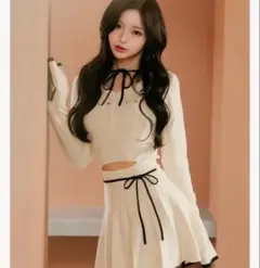 ウエストオープンリボンデザインニットミニワンピース