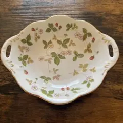 WEDGWOOD WILD STRAWBERRY 皿
