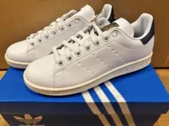 【新品！】adidas Golfスタンスミス ゴルフシューズ 23.5センチのサムネイル