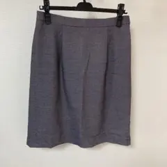 膝丈タイトスカート