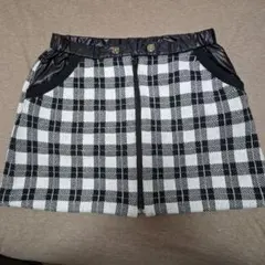 リバーシブルスカート